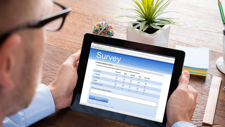 Mitarbeiter-Feedback online einholen