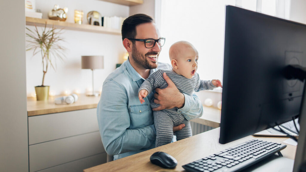 Homeoffice erleichtert die Vereinbarkeit von Beruf und Familie