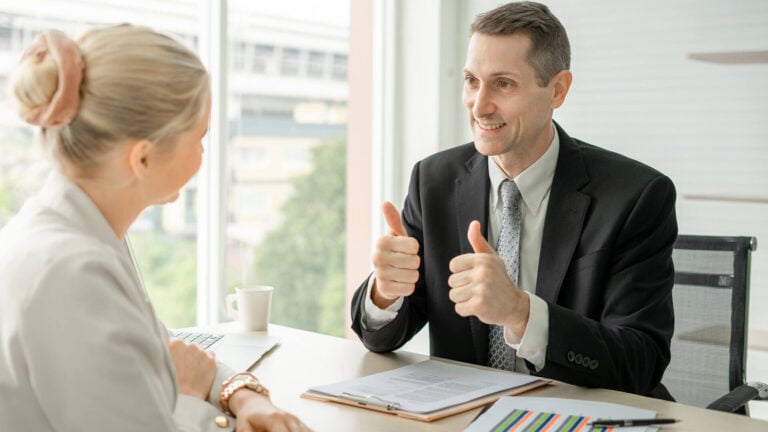 Das Jahresgespräch: Tipps zur Vorbereitung des Mitarbeiterjahresgesprächs für Personalverantwortliche