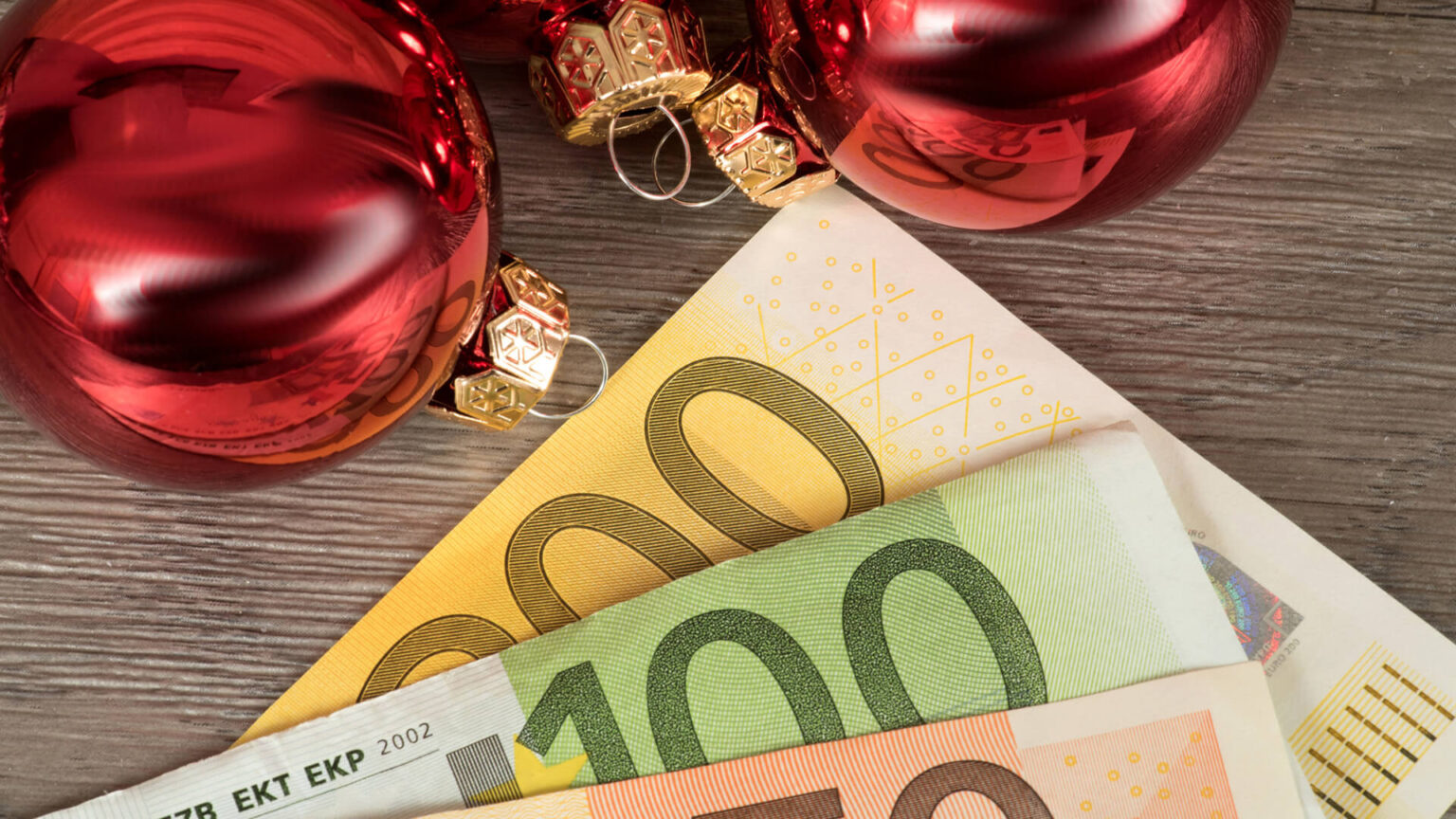 Ist Weihnachtsgeld noch zeitgemäß