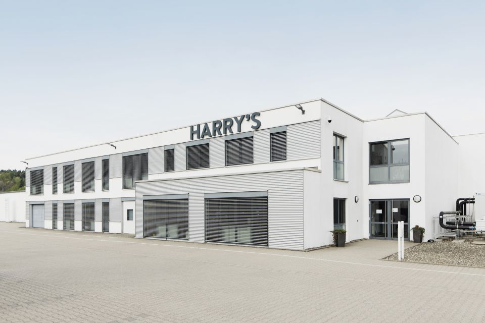 © Harry's Factory