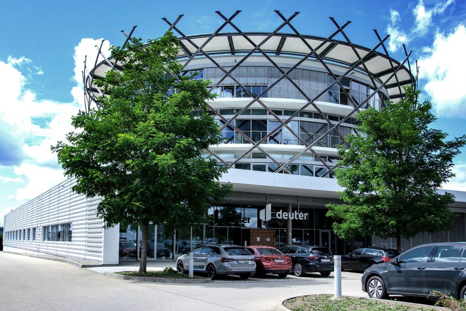 Firmenzentrale 0