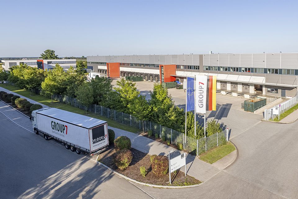Firmenzentrale 3