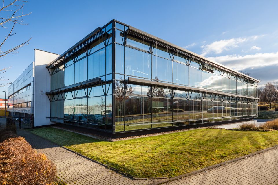 Firmenzentrale 1