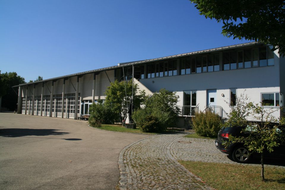 Firmenzentrale 3