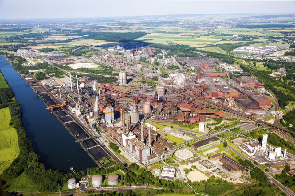 Firmenzentrale 1