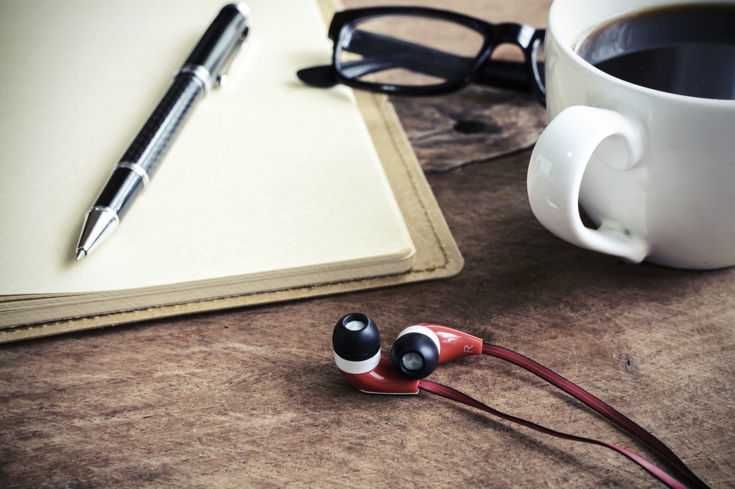 Musik am Arbeitsplatz: Motivation oder Ablenkung?
