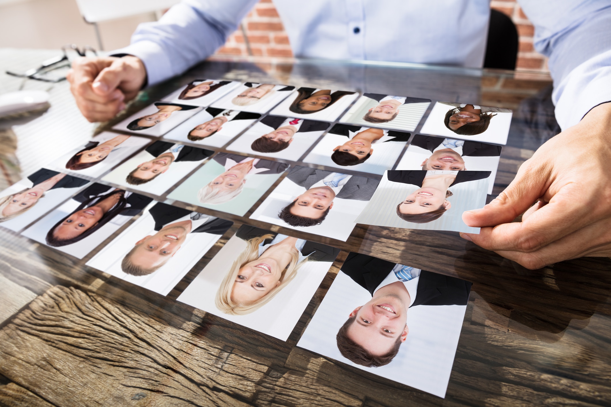 Das Bewerbungsfoto vermittelt dem Betrachter den ersten visuellen Eindruck