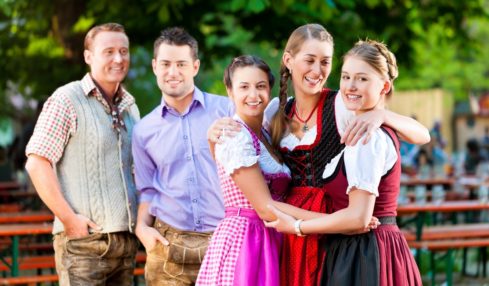 Tracht im Beruf; Männer und Frauen in Tracht