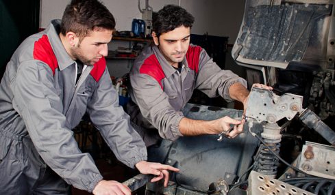 Ausbildung zum Mechatroniker