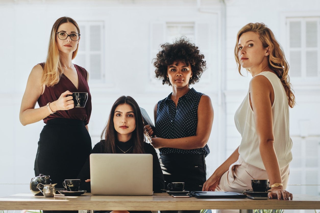Warum Sind Frauen Untereinander Zickig
